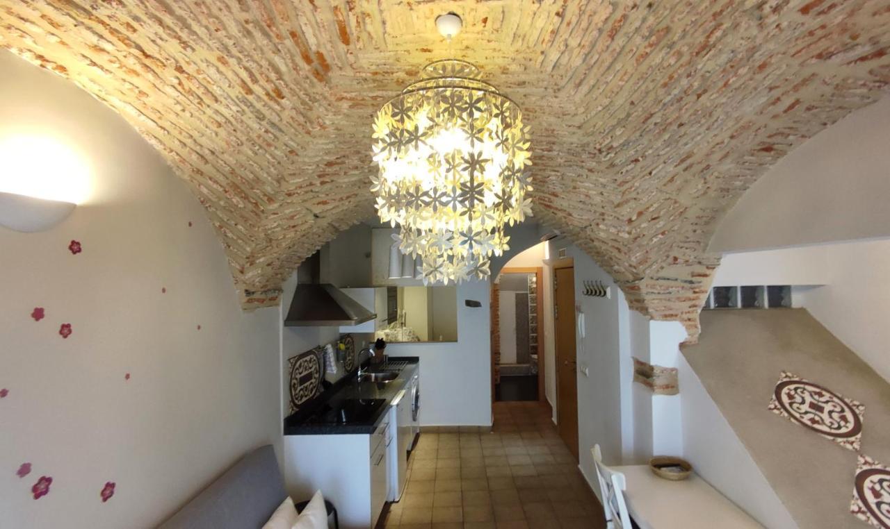 Apartamentos Turisticos Encanto Caces 외부 사진