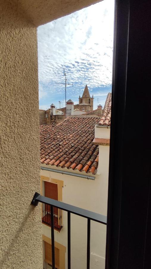 Apartamentos Turisticos Encanto Caces 외부 사진