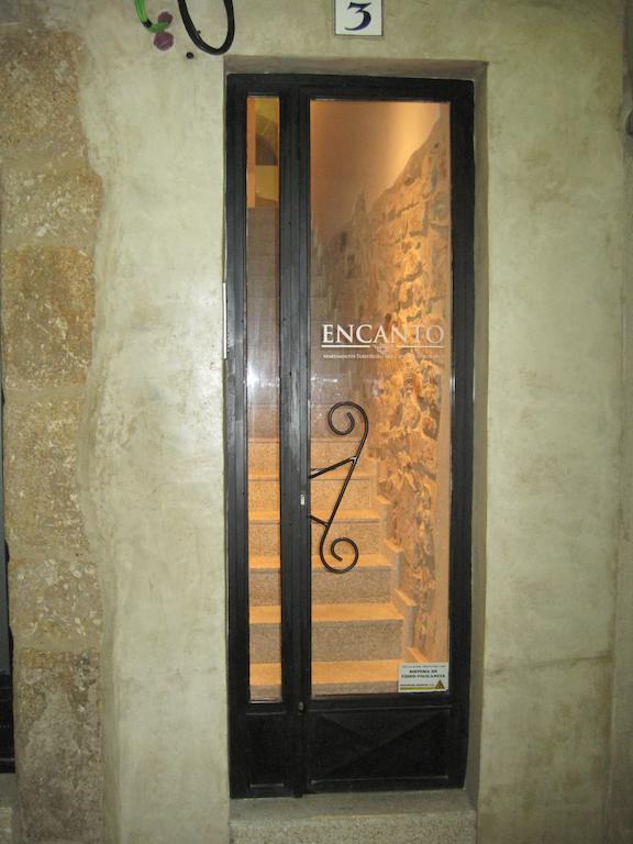 Apartamentos Turisticos Encanto Caces 외부 사진
