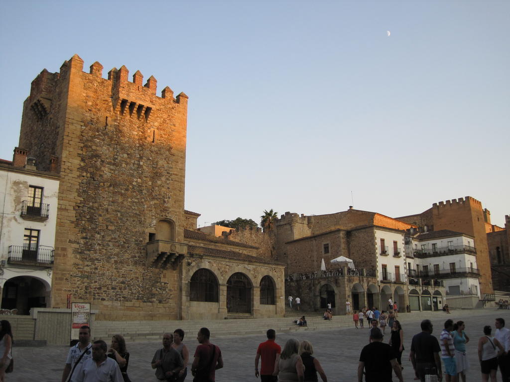 Apartamentos Turisticos Encanto Caces 외부 사진